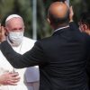 El Papa Francisco es recibido por el presidente de Irak